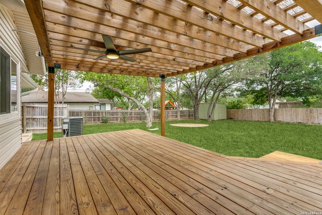 1518 Deer Run St, San Antonio, TX 78232
