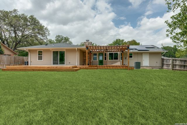 1518 Deer Run St, San Antonio, TX 78232