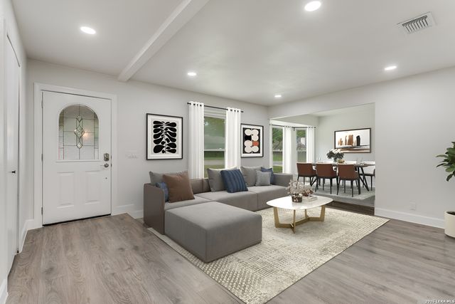 1518 Deer Run St, San Antonio, TX 78232