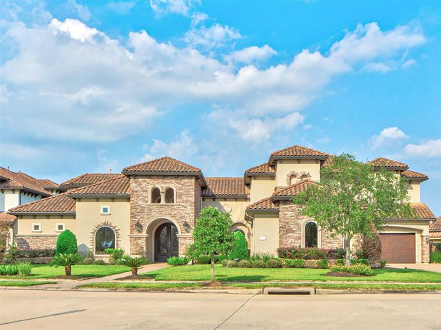 14 Ivy Bend Lane, Sugar Land, TX 77479