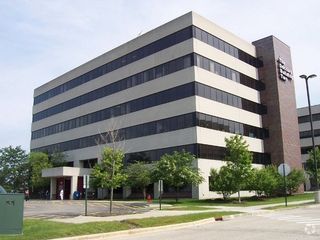 1585 N Barrington Road, Hoffman Estates, IL 60169