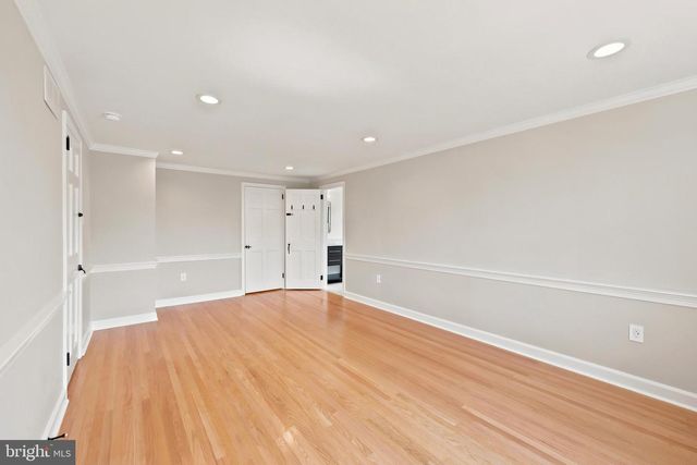 306 FORT WASHINGTON AVE, Fort Washington, PA 19034