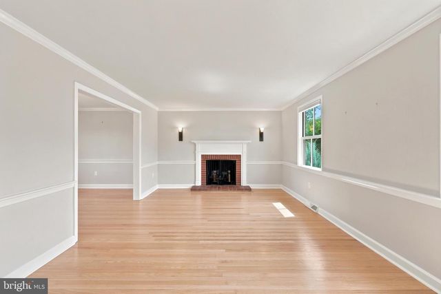 306 FORT WASHINGTON AVE, Fort Washington, PA 19034