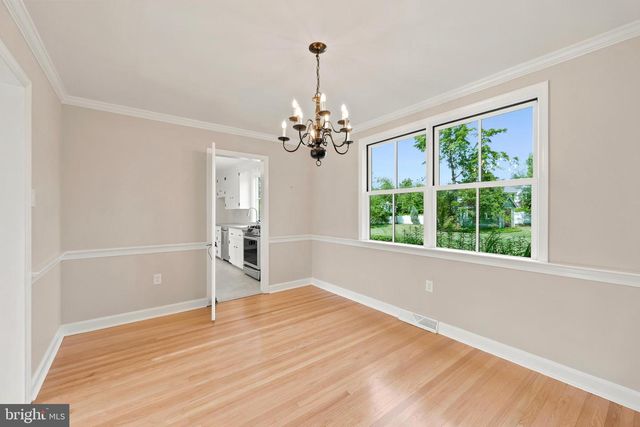 306 FORT WASHINGTON AVE, Fort Washington, PA 19034