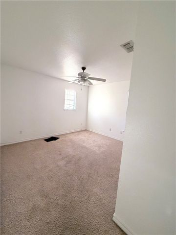 5214 Spring Brook Dr, Corpus Christi, TX 78413