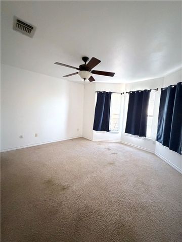 5214 Spring Brook Dr, Corpus Christi, TX 78413