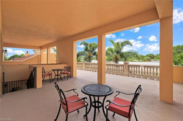 21530 Strada Nuova CIR 205, Estero, FL 33928