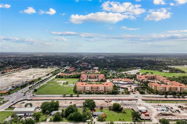 21530 Strada Nuova CIR 205, Estero, FL 33928