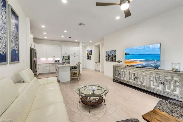 21530 Strada Nuova CIR 205, Estero, FL 33928