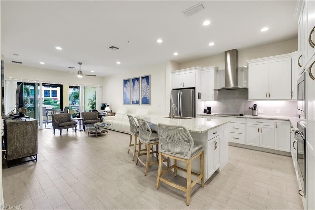 21530 Strada Nuova CIR 205, Estero, FL 33928
