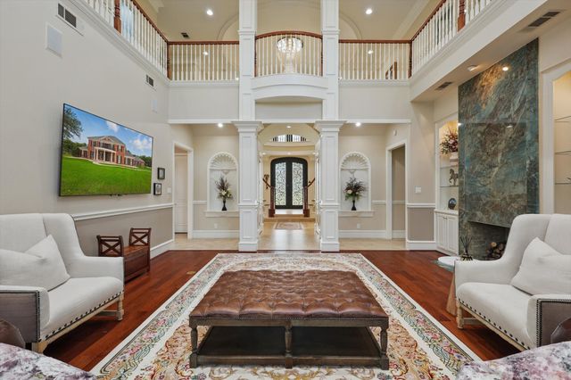 6260 Oak Hollow Drive, Burleson, TX 76028