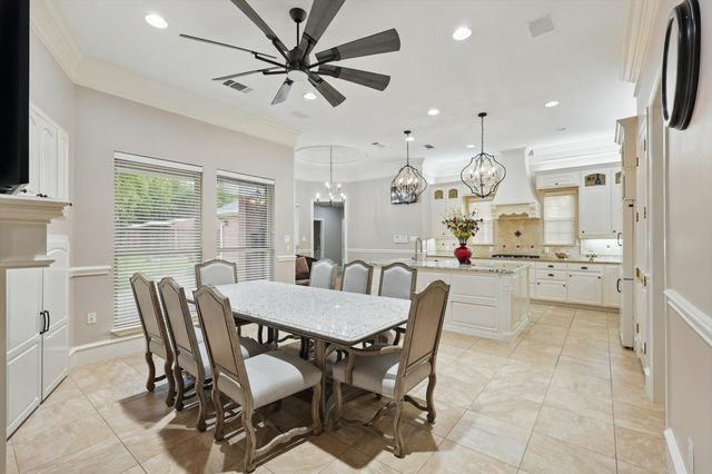 6260 Oak Hollow Drive, Burleson, TX 76028