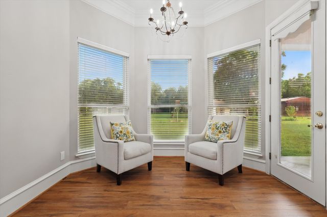 6260 Oak Hollow Drive, Burleson, TX 76028