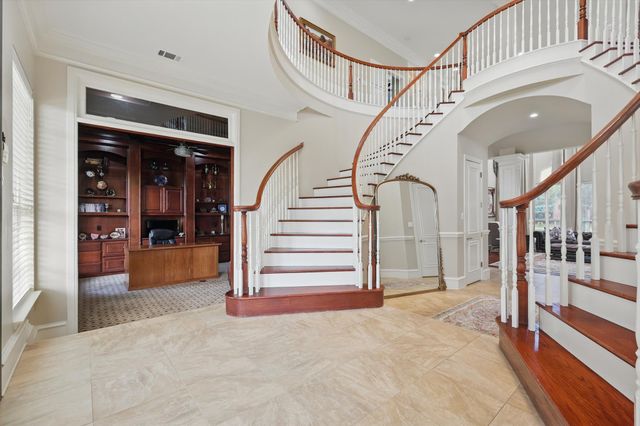 6260 Oak Hollow Drive, Burleson, TX 76028