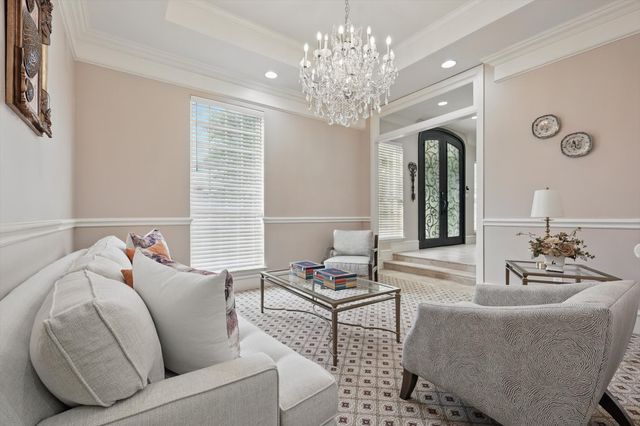 6260 Oak Hollow Drive, Burleson, TX 76028