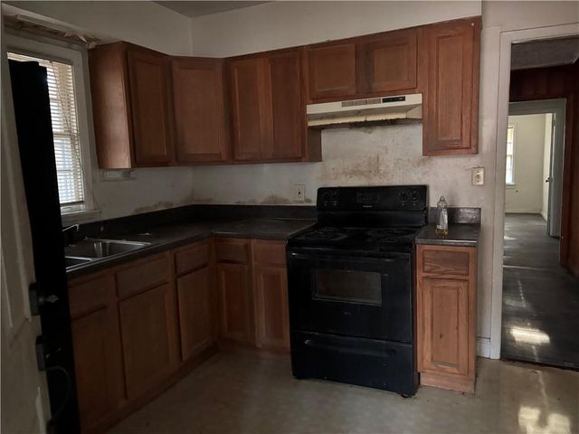 2166 Alan SW Drive, Atlanta, GA 30331