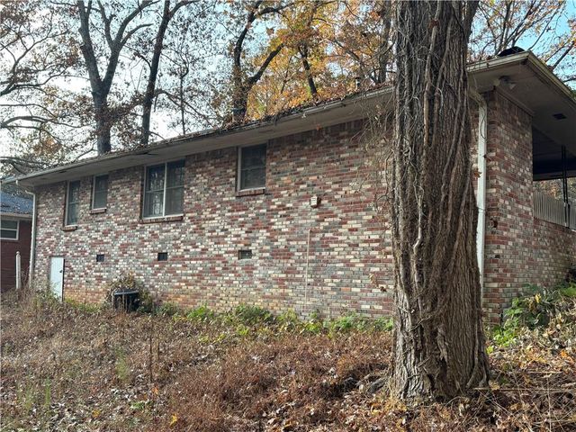 2166 Alan SW Drive, Atlanta, GA 30331