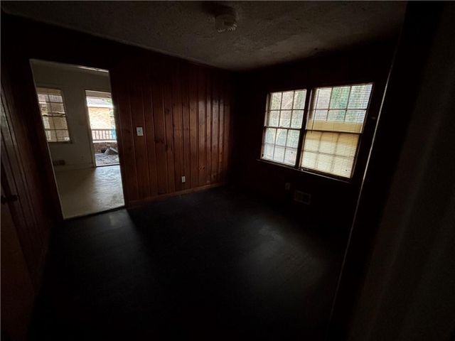 2166 Alan SW Drive, Atlanta, GA 30331