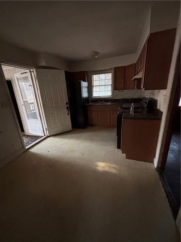 2166 Alan SW Drive, Atlanta, GA 30331