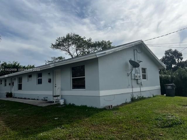 2746 Johnson St W, Hollywood, FL 33020