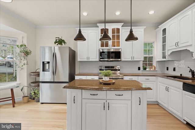6420 IVY TER, Elkridge, MD 21075