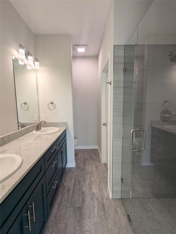 1712 E Avenue G, Lampasas, TX 76550