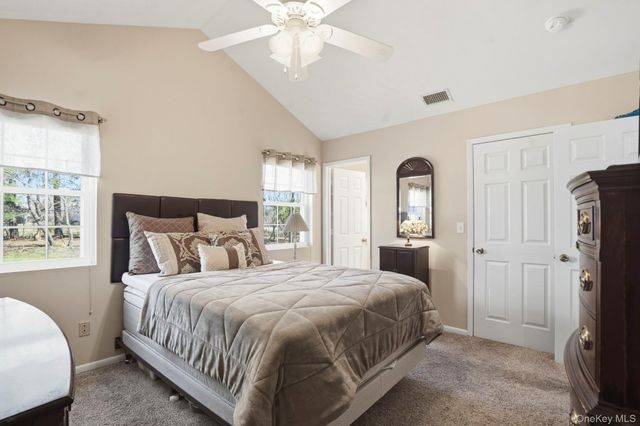 11 Chipmunk Trail, Coram, NY 11727