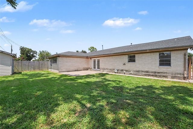 8330 Springtime Lane, Houston, TX 77075