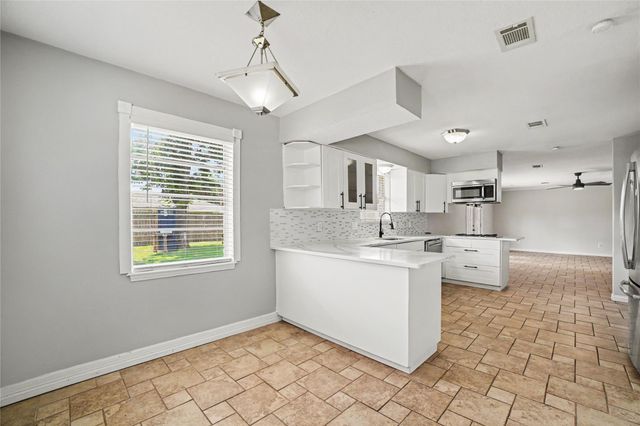 8330 Springtime Lane, Houston, TX 77075