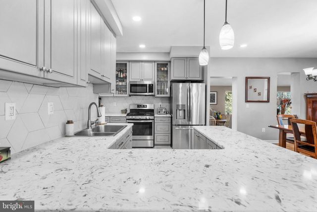 1118 ALLSTON RD, Havertown, PA 19083
