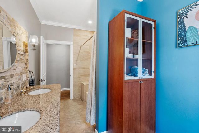 1118 ALLSTON RD, Havertown, PA 19083