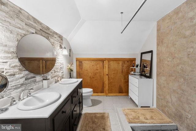 1118 ALLSTON RD, Havertown, PA 19083