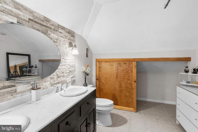 1118 ALLSTON RD, Havertown, PA 19083