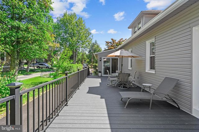 1118 ALLSTON RD, Havertown, PA 19083