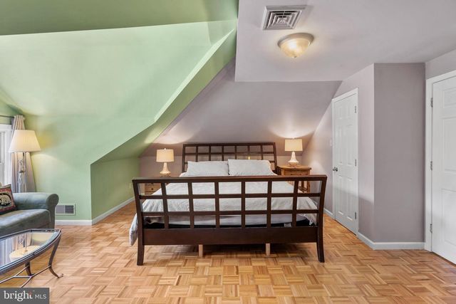 1118 ALLSTON RD, Havertown, PA 19083