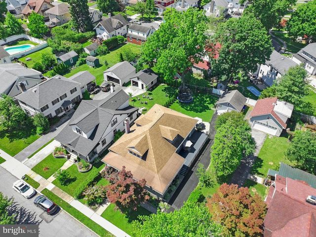 1118 ALLSTON RD, Havertown, PA 19083