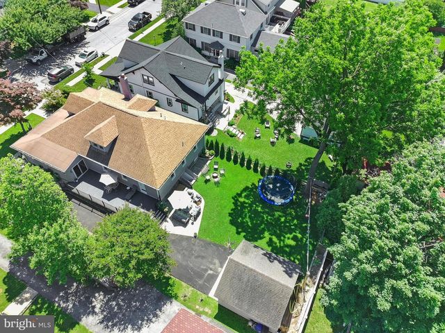 1118 ALLSTON RD, Havertown, PA 19083