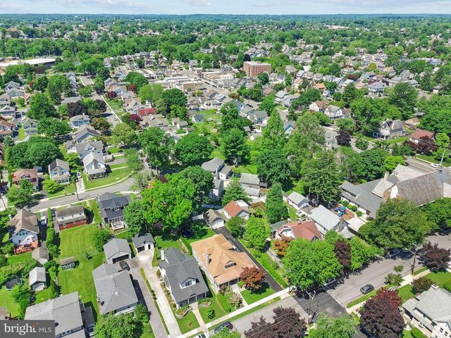 1118 ALLSTON RD, Havertown, PA 19083