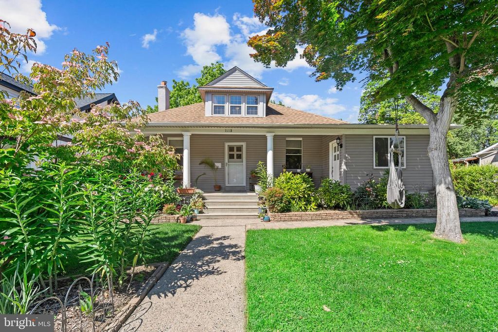 1118 ALLSTON RD, Havertown, PA 19083