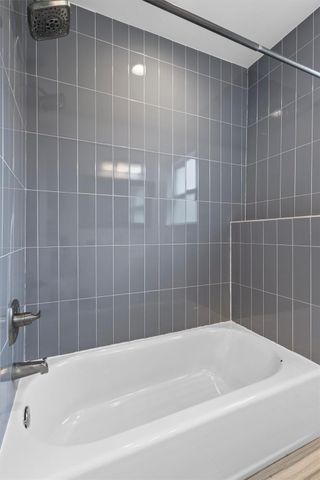 2705 S 2nd ST A, Austin, TX 78704