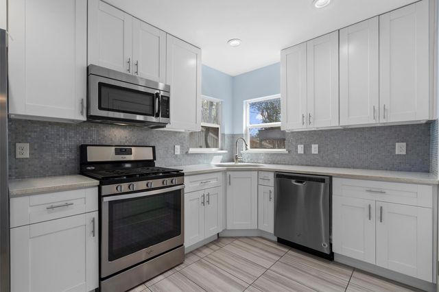 2705 S 2nd ST A, Austin, TX 78704