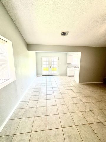 3831 Addicks Clodine Road, Houston, TX 77082