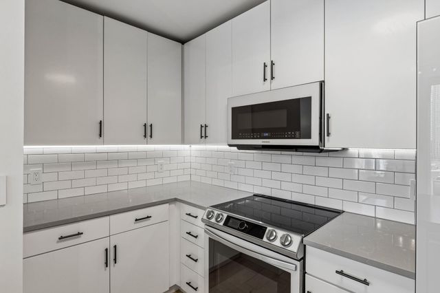 360 Nueces ST 1114, Austin, TX 78701