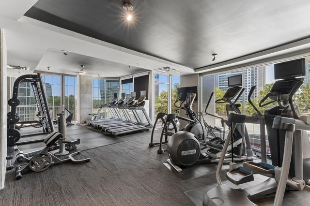 360 Nueces ST 1114, Austin, TX 78701