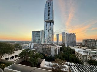 360 Nueces ST 1114, Austin, TX 78701