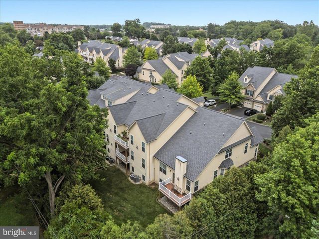 2463 MERRI CLAUDE DR, Norristown, PA 19401