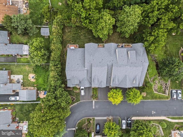 2463 MERRI CLAUDE DR, Norristown, PA 19401