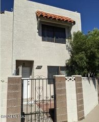 2172 N 1st Avenue # 25, Tucson, AZ 85719