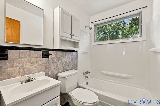 3027 Kingsdale Rd, Richmond, VA 23237