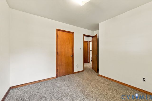 3027 Kingsdale Rd, Richmond, VA 23237